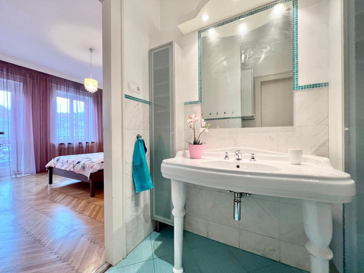 Appartamento Exclusive Colourful Flat In The Budapest